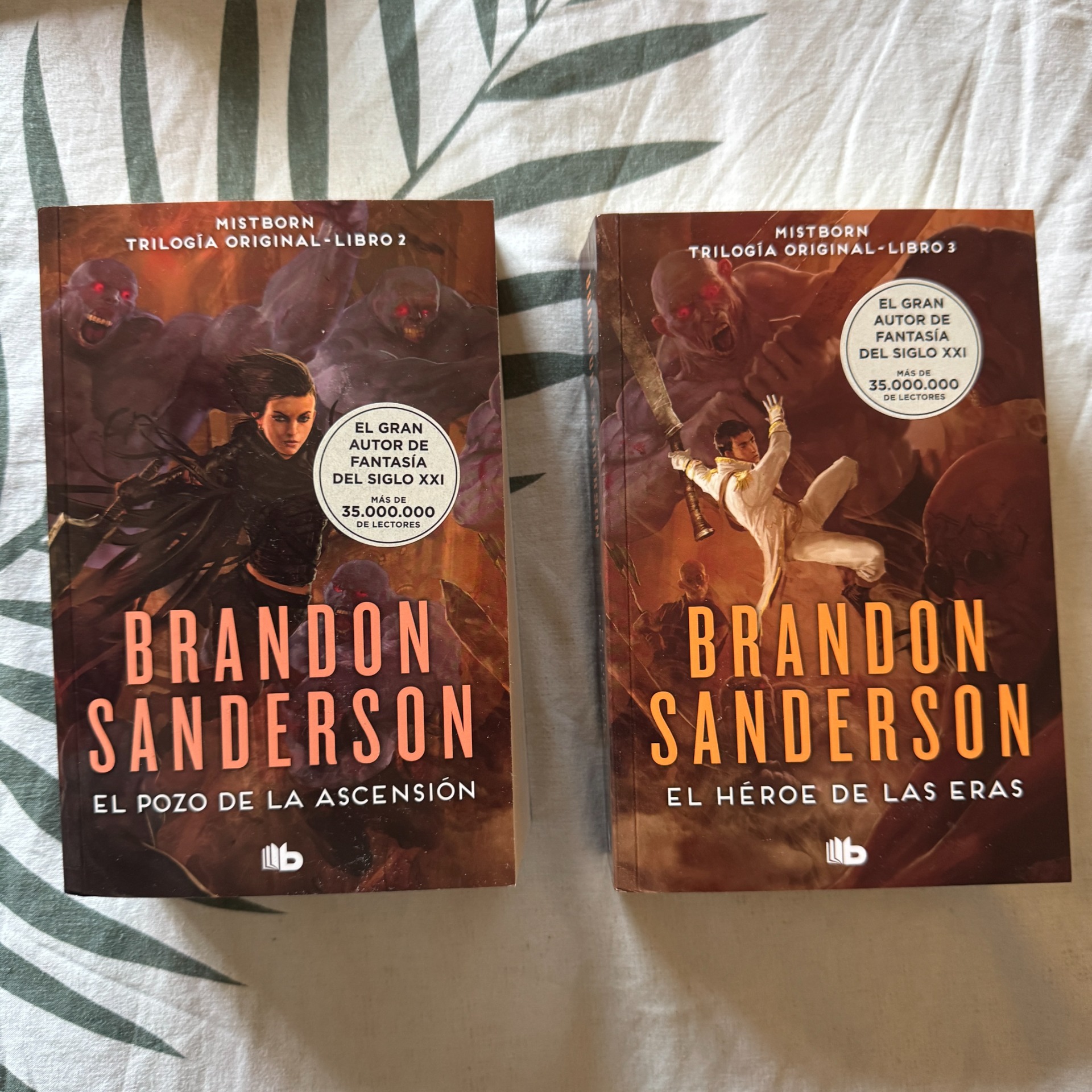 El pozo de la ascensión y El héroe de las eras — Brandon Sanderson. Leído entre la semana Santa y el puente de mayo de 2026.